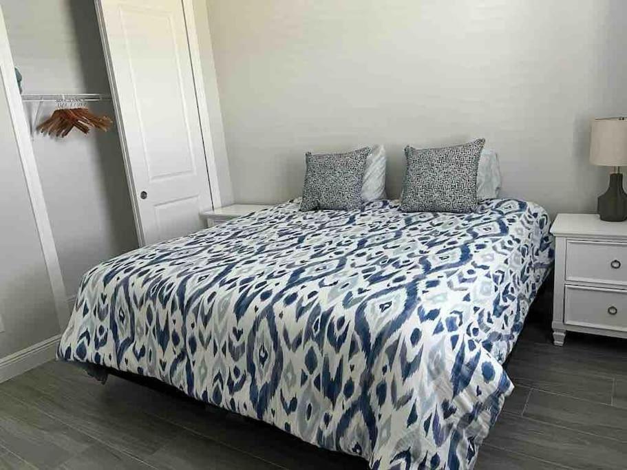 Newly Built Villa Ballerina With Heated Pool And Incredible View Into Beautiful Arrowheadcanal Cape Coral Exterior photo